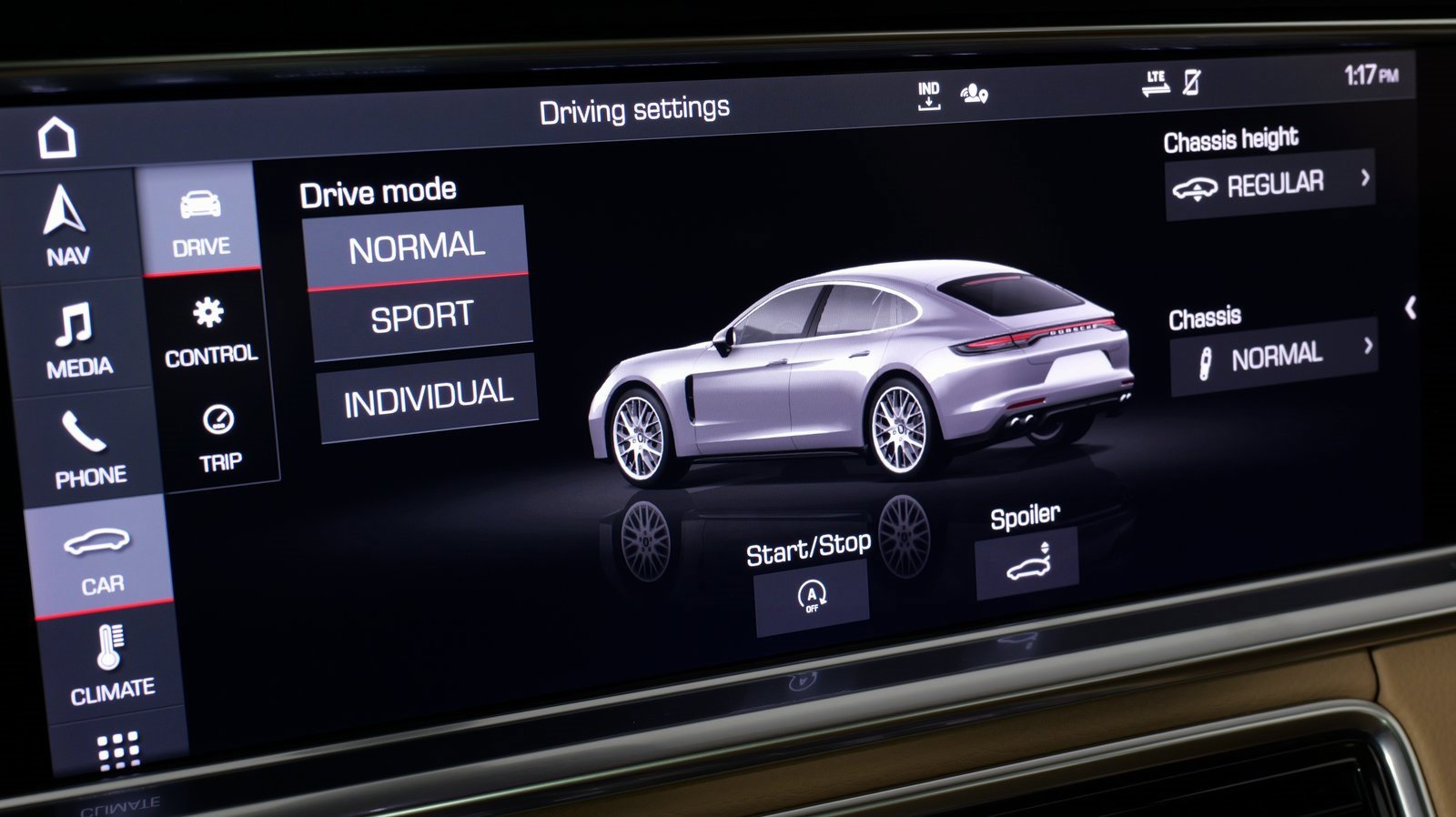 Used 2021 Porsche Panamera 4 image 52