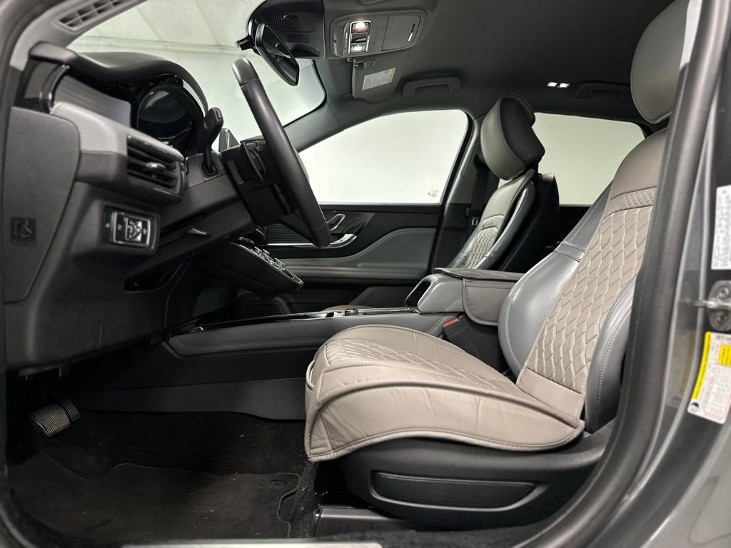 Used 2022 Lincoln Corsair FWD image 18