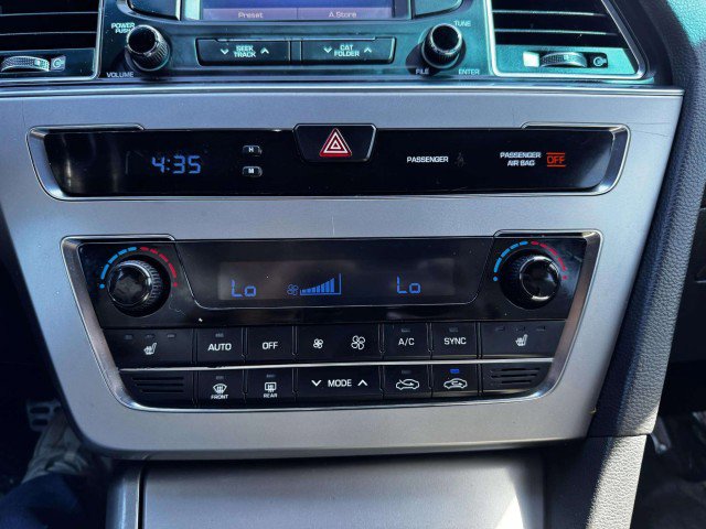 Used 2015 Hyundai Sonata Sport 2.0T image 29