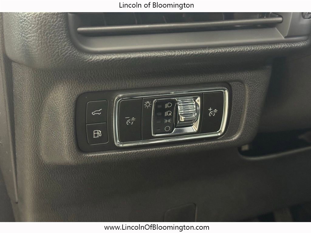New 2025 Lincoln Corsair Grand Touring w/ Equipment Group 302A image 24
