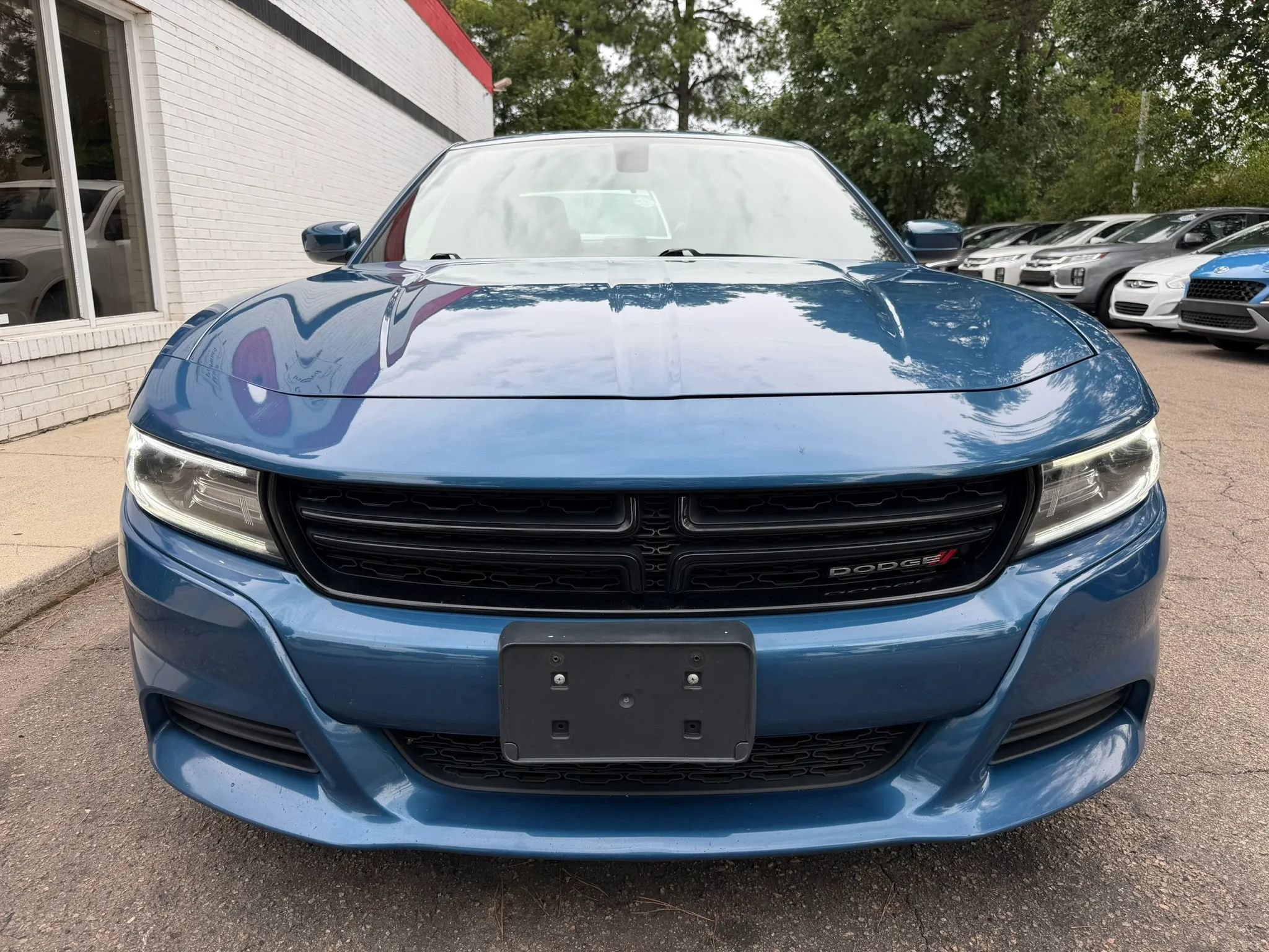 Used 2021 Dodge Charger SXT w/ Leather Interior Group RWD image 3