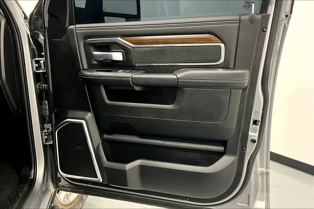 Used 2024 RAM 2500 Laramie image 23