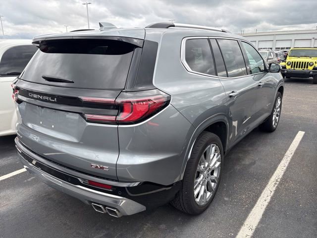 Used 2024 GMC Acadia Denali FWD image 7