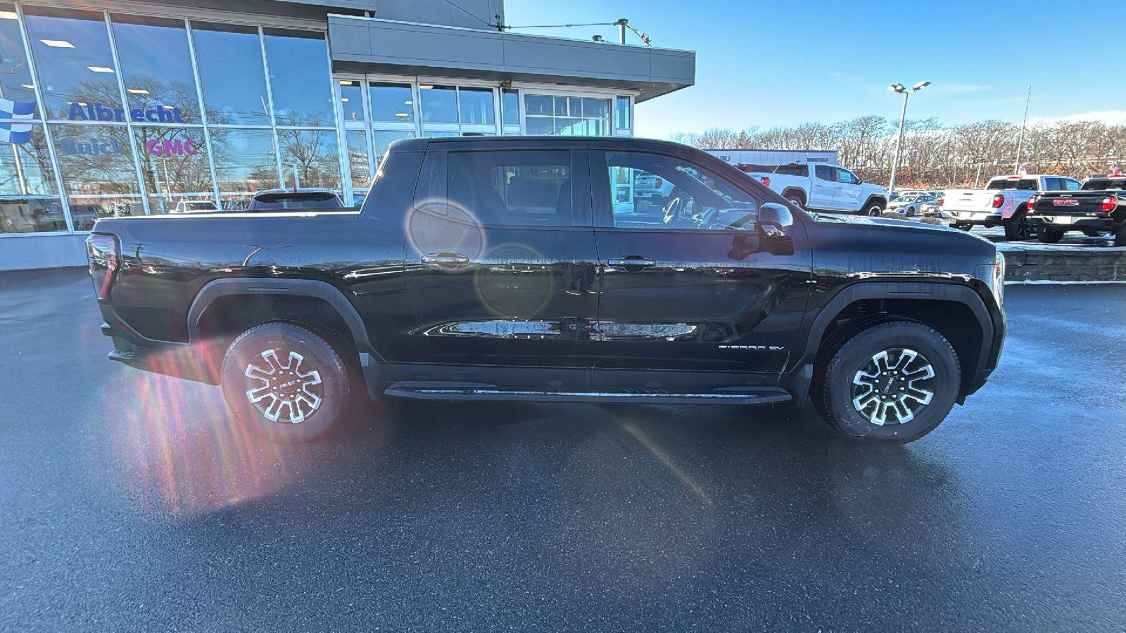 New 2026 GMC Sierra EV Elevation image 8