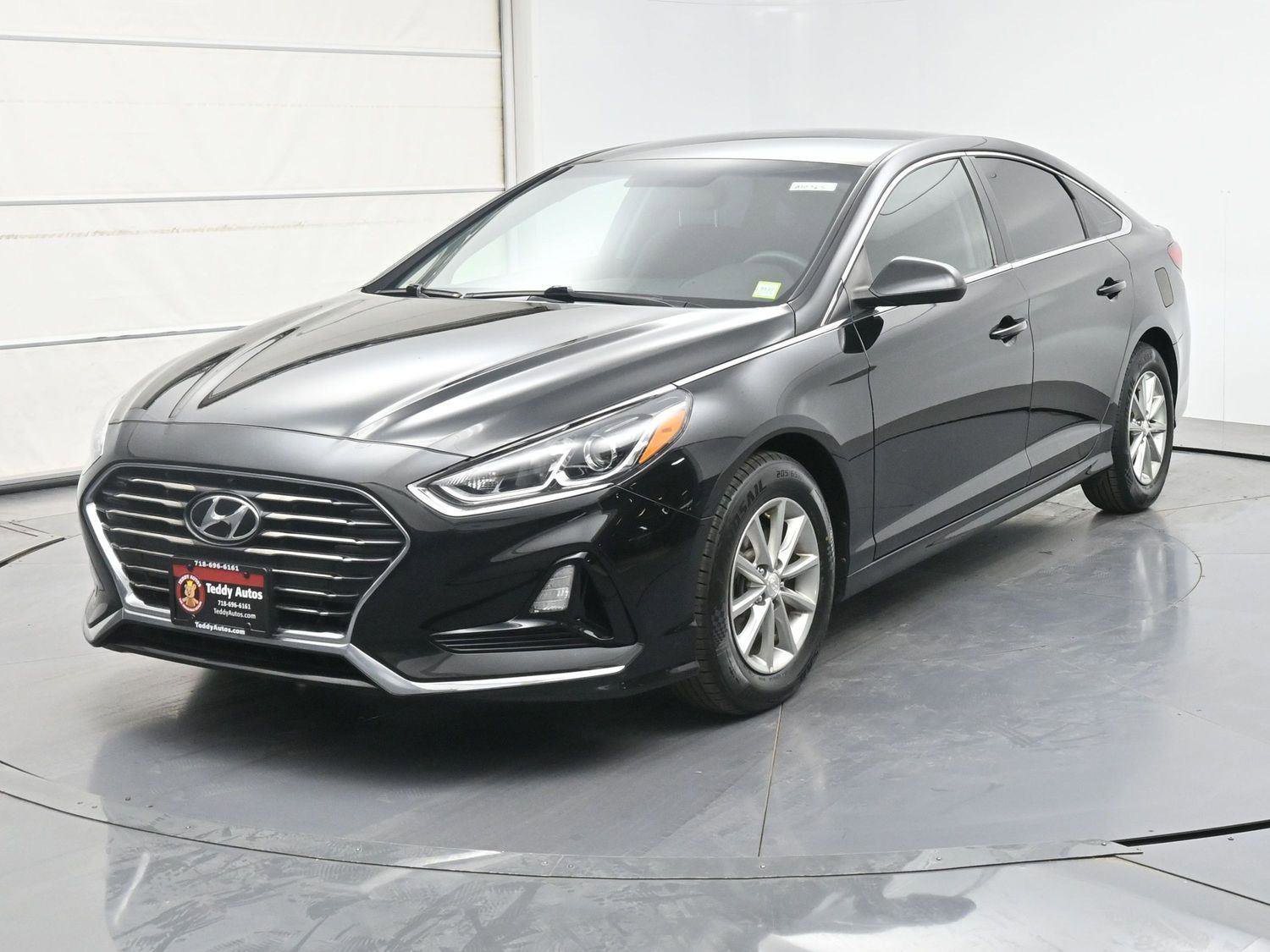 Used 2018 Hyundai Sonata SE image 1