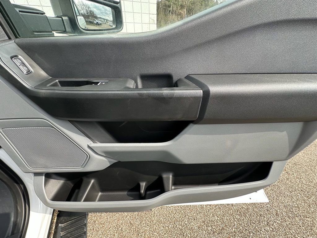 New 2025 Ford F600 4x4 Regular Cab Super Duty w/ XL Chrome Package image 20