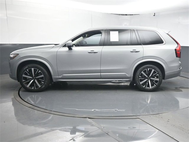 Used 2025 Volvo XC90 B5 Core w/ Protection Package image 5