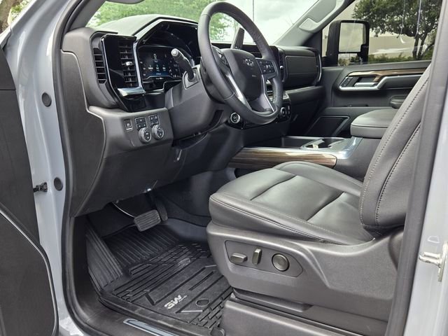 Used 2024 Chevrolet Silverado 2500 LT w/ Z71 Sport Edition AWD/4WD image 16