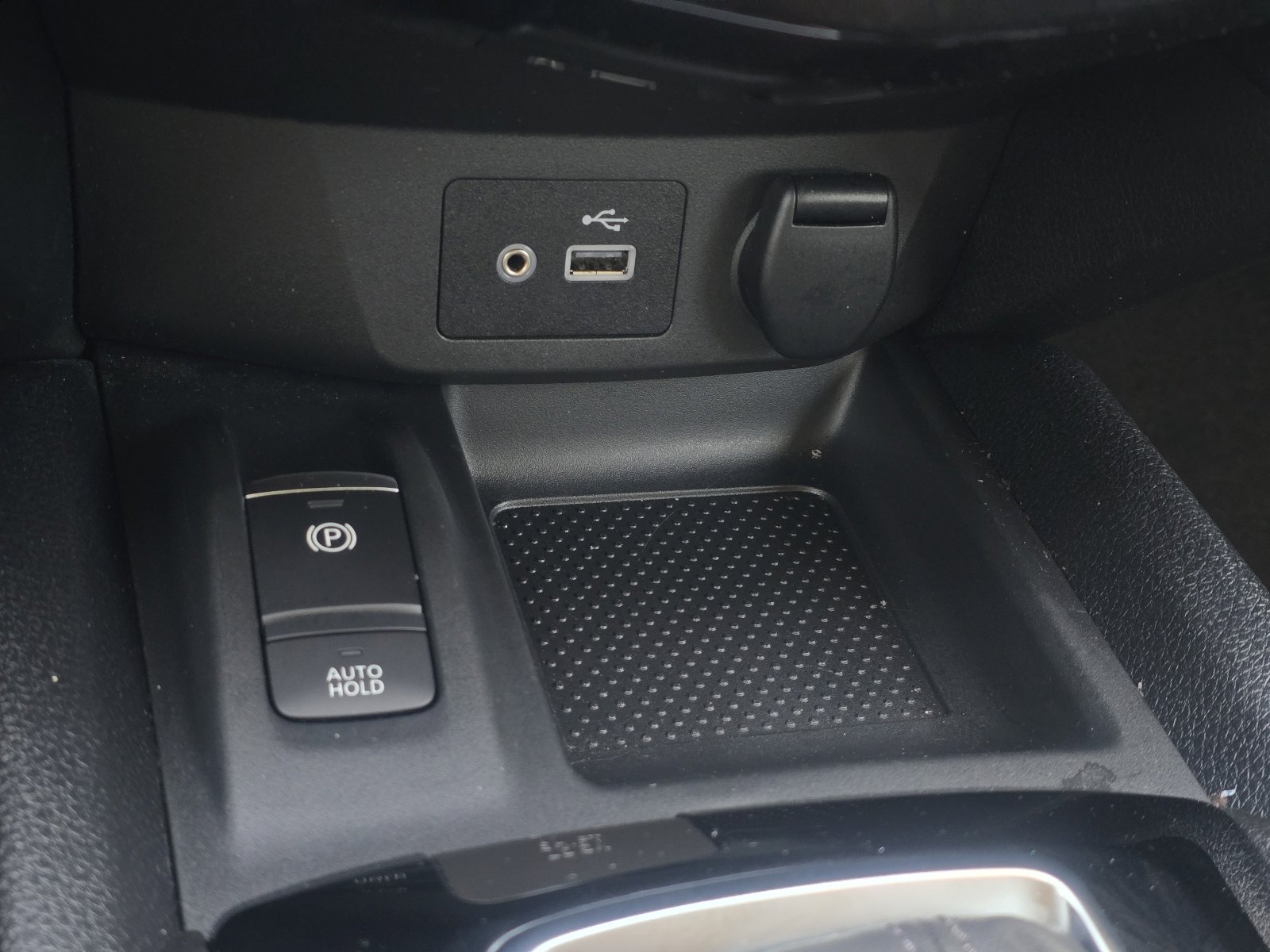 Certified 2022 Nissan Rogue Sport SL w/ Premium Package AWD/4WD image 20