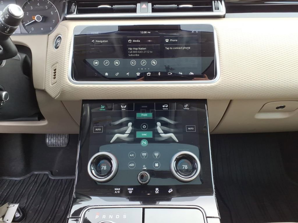 Used 2020 Land Rover Range Rover Velar S image 13