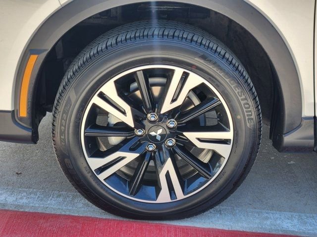 Used 2025 Mitsubishi Eclipse Cross SE image 17