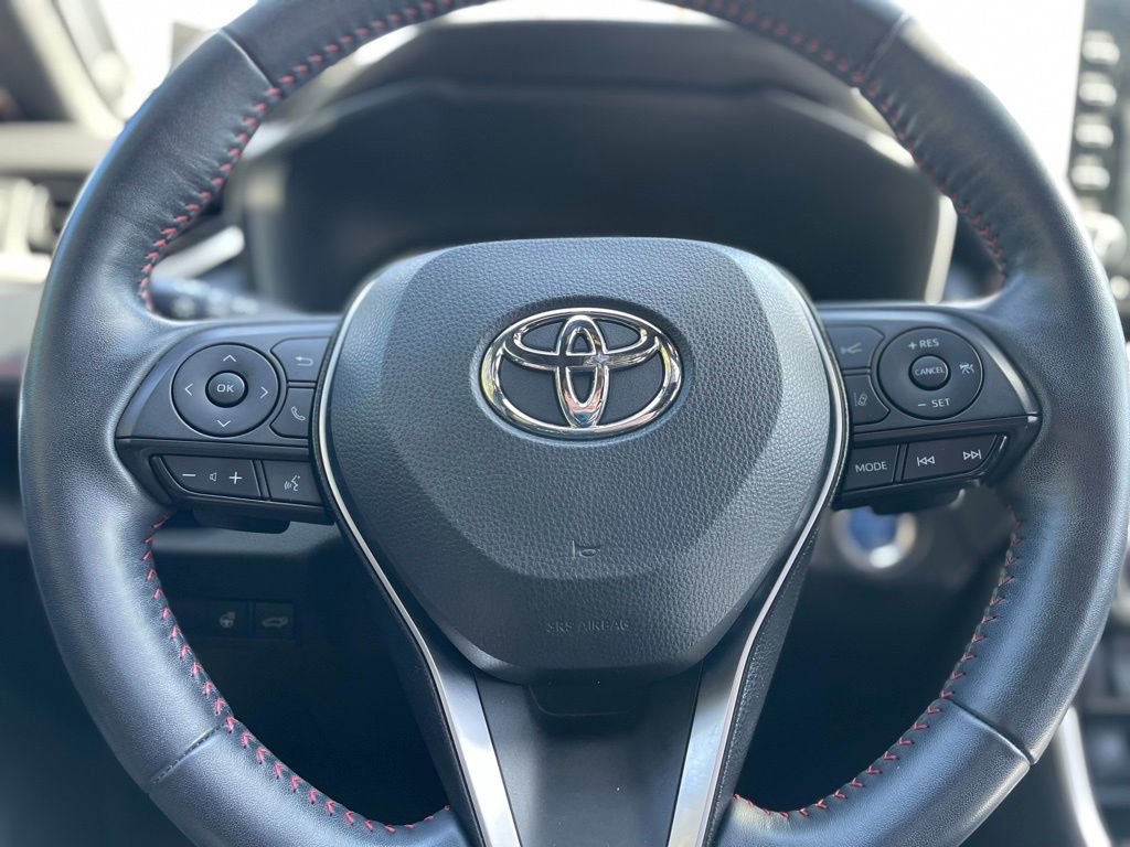 Used 2022 Toyota RAV4 XSE w/ Weather Package image 12