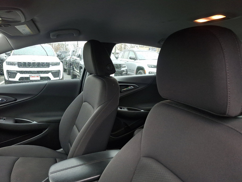 Used 2023 Chevrolet Malibu LT image 23