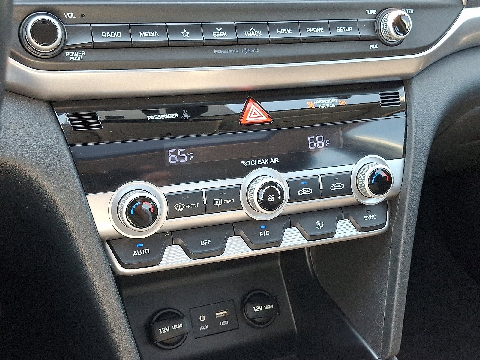 Used 2019 Hyundai Elantra Value Edition w/ Cargo Package FWD image 19