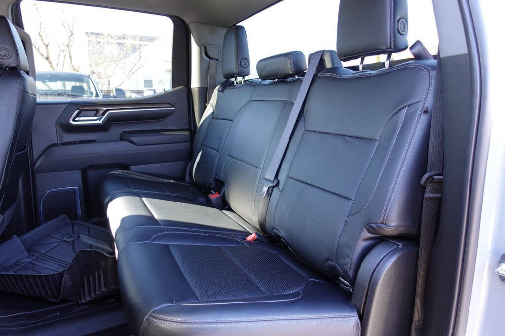 Used 2024 Chevrolet Silverado 1500 RST w/ Protection Package AWD/4WD image 19
