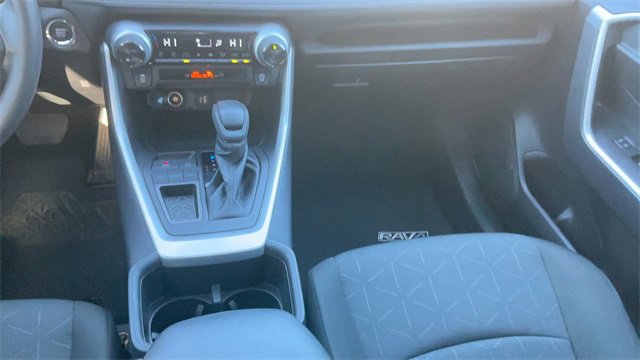 Used 2024 Toyota RAV4 XLE image 23