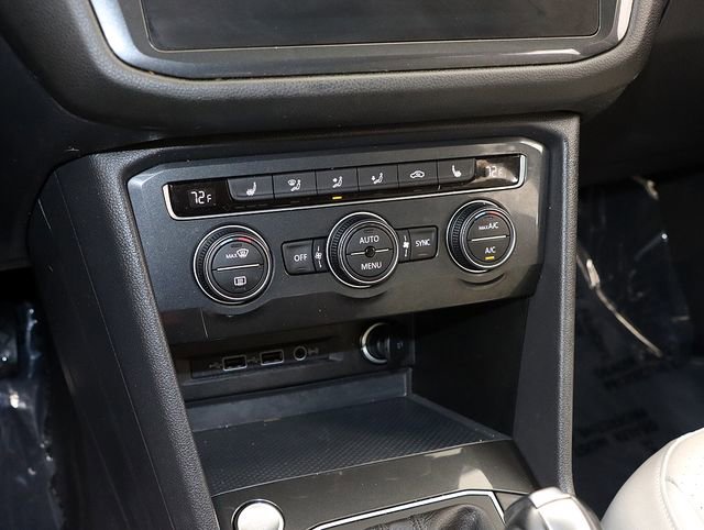 Used 2019 Volkswagen Tiguan SE image 20