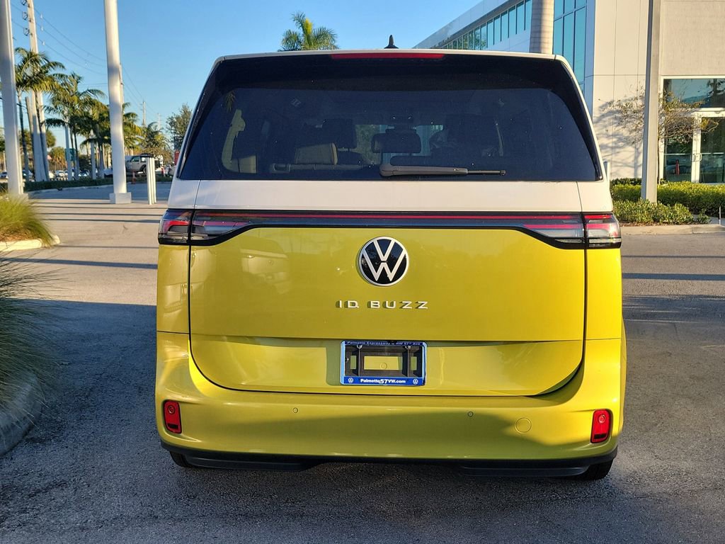 New 2025 Volkswagen ID. Buzz 1st Edition image 4