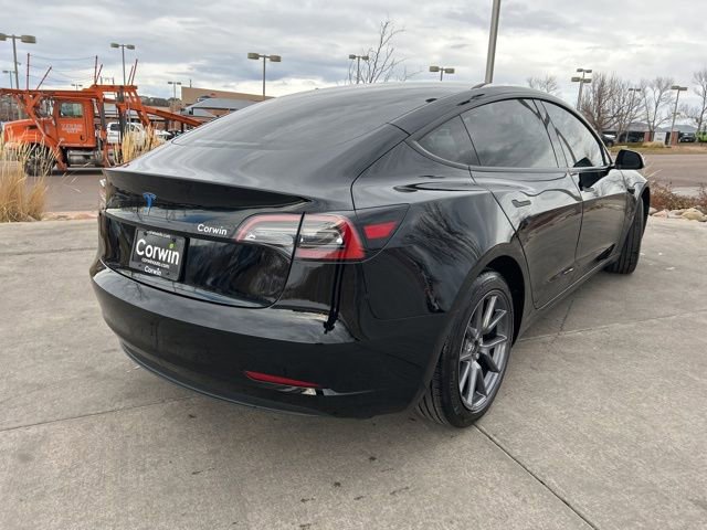 Used 2023 Tesla Model 3 Standard Range image 8