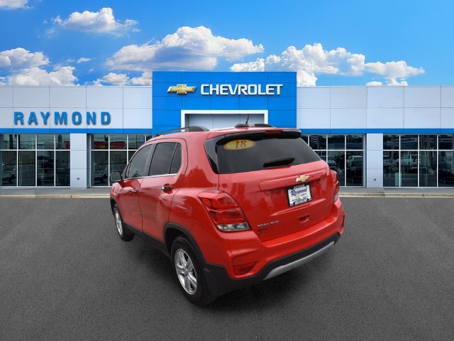 Certified 2018 Chevrolet Trax LT w/ Sun & Sound Package AWD/4WD image 6