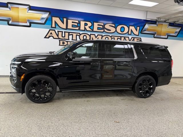 New 2026 Chevrolet Suburban High Country AWD/4WD image 2