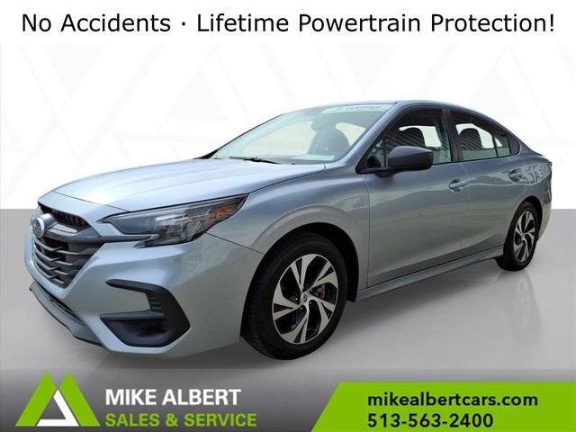 Used 2024 Subaru Legacy image 3