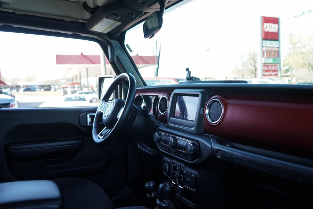 Used 2019 Jeep Wrangler Unlimited Rubicon image 35