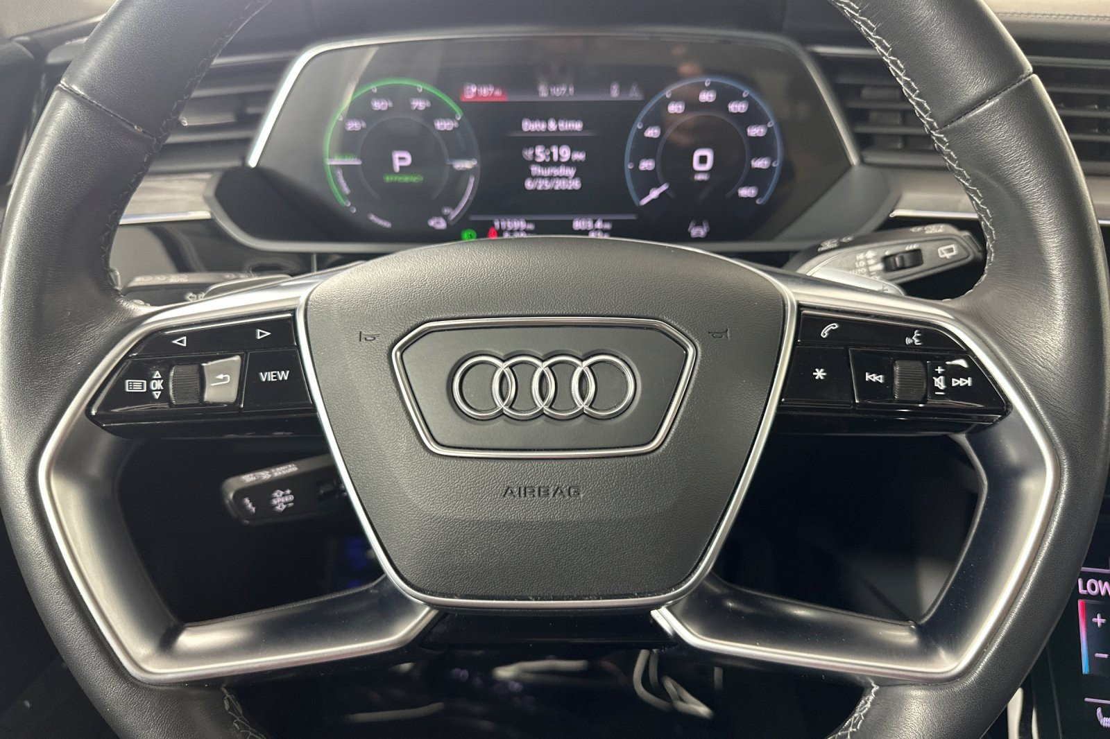 Used 2024 Audi Q8 e-tron Prestige AWD/4WD image 22
