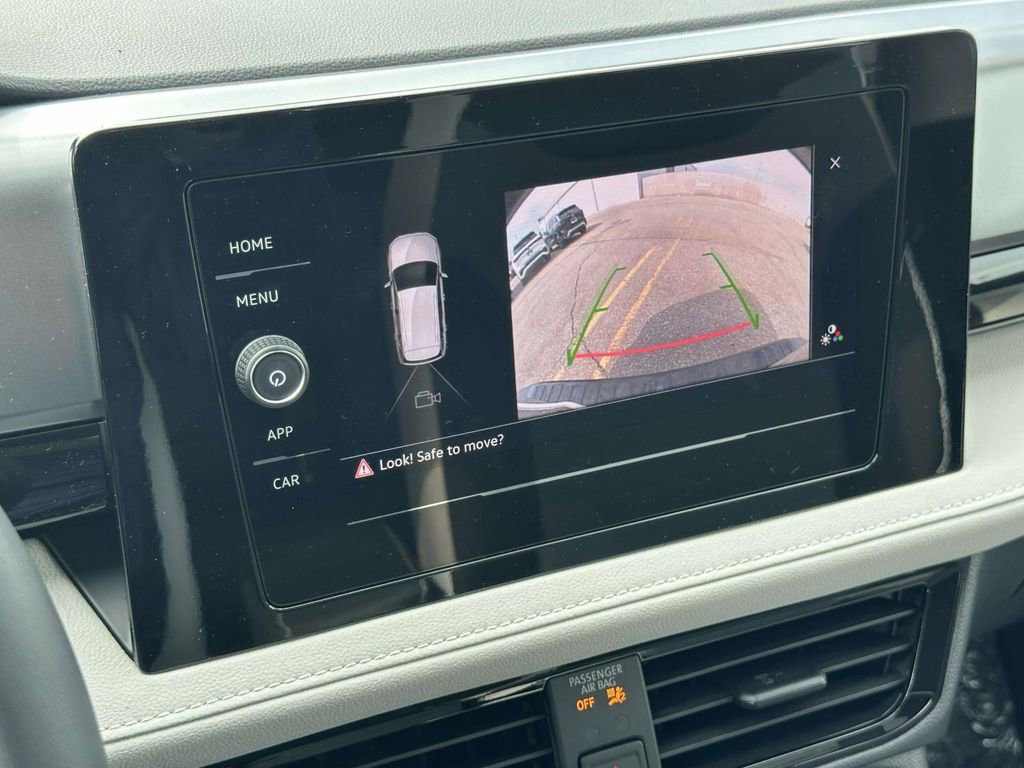 New 2025 Volkswagen Taos S image 19