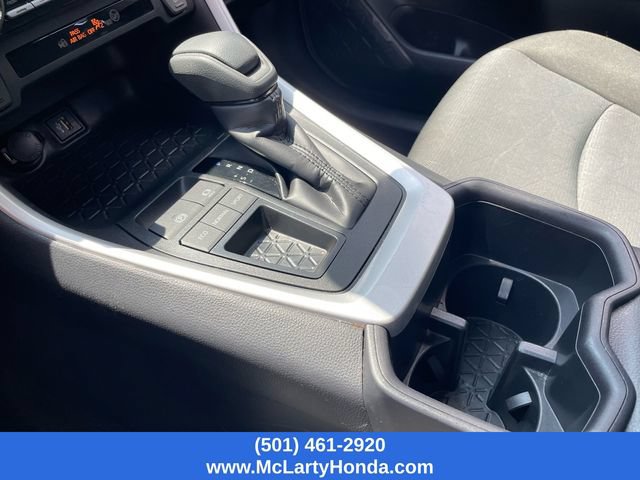 Used 2025 Toyota RAV4 XLE FWD image 26