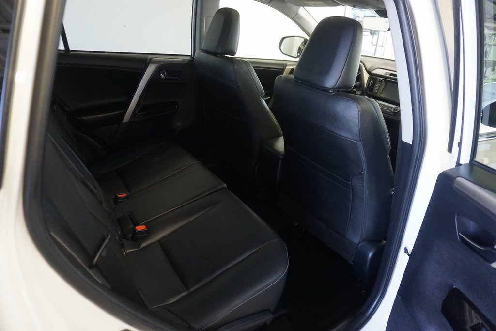 Certified 2018 Toyota RAV4 Limited image 26