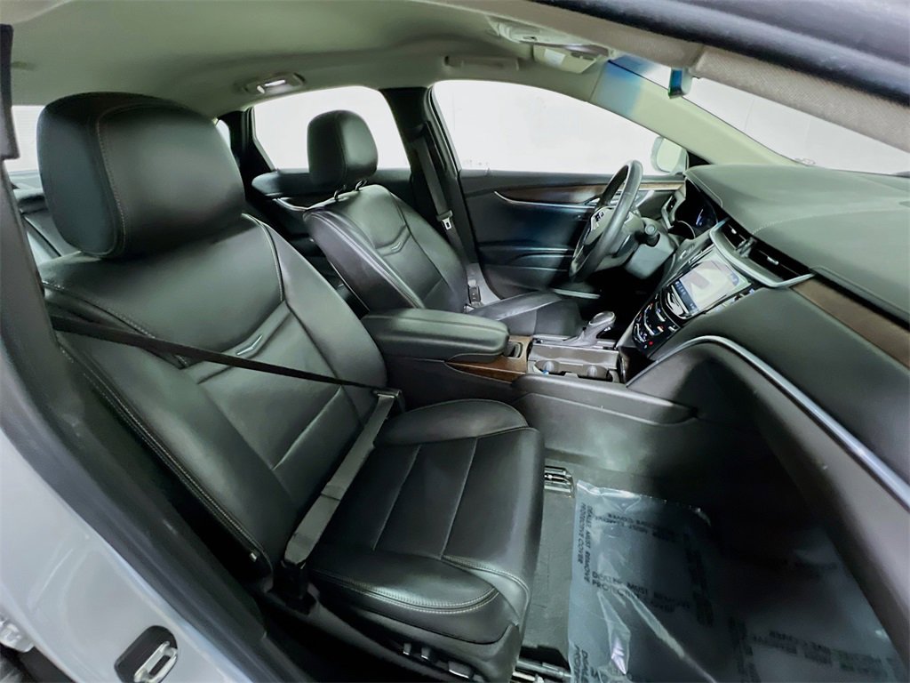 Used 2018 Cadillac XTS Luxury image 27