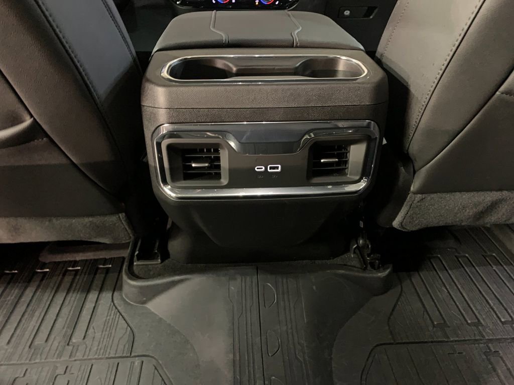 Used 2025 GMC Sierra 2500 SLT w/ SLT Convenience Package image 15