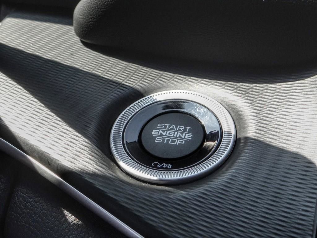 New 2023 Jeep Grand Cherokee L Laredo w/ Trailer Tow Group (B) image 11