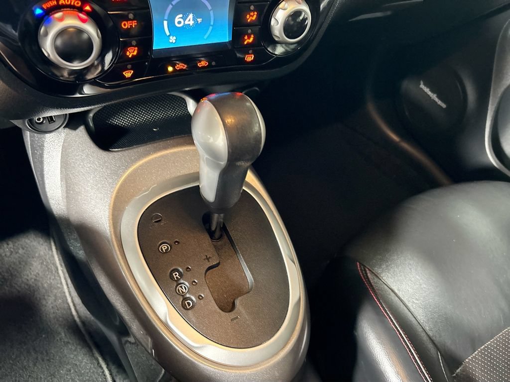 Used 2015 Nissan Juke SL FWD image 17