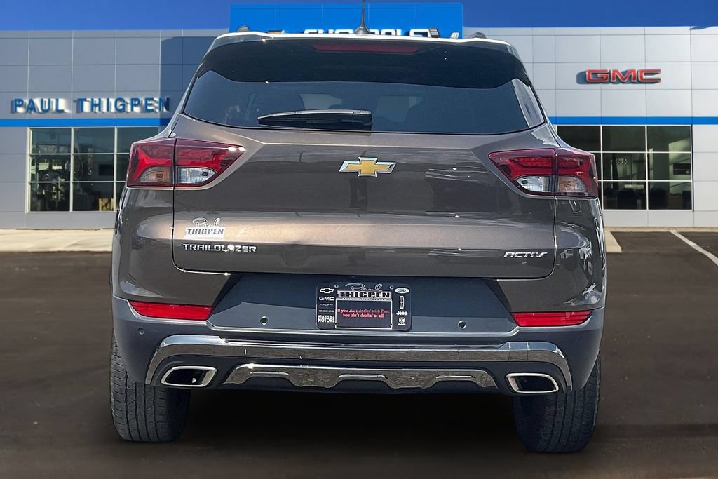 Used 2022 Chevrolet TrailBlazer ACTIV w/ Technology Package FWD image 5