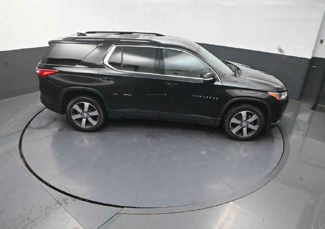 Used 2020 Chevrolet Traverse LT w/ LT Premium Package AWD/4WD image 31