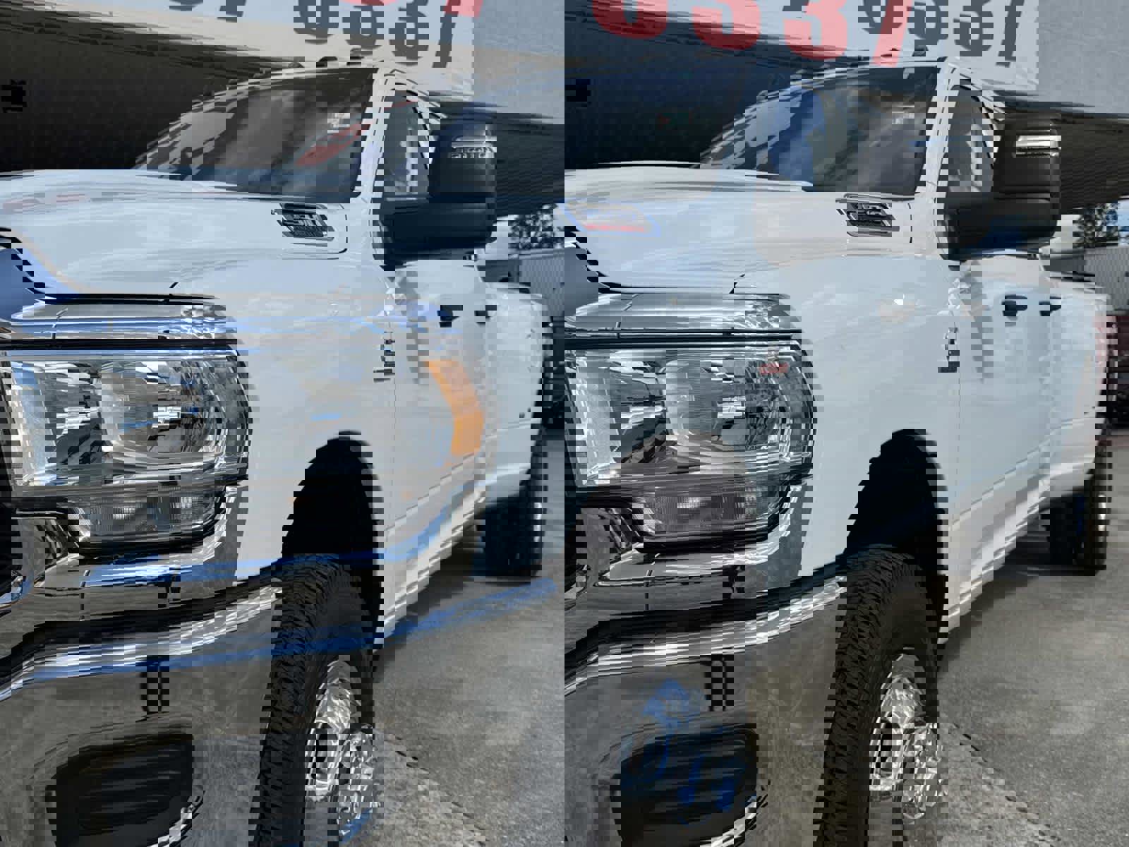 Used 2024 RAM 3500 Tradesman w/ Chrome Appearance Group image 27