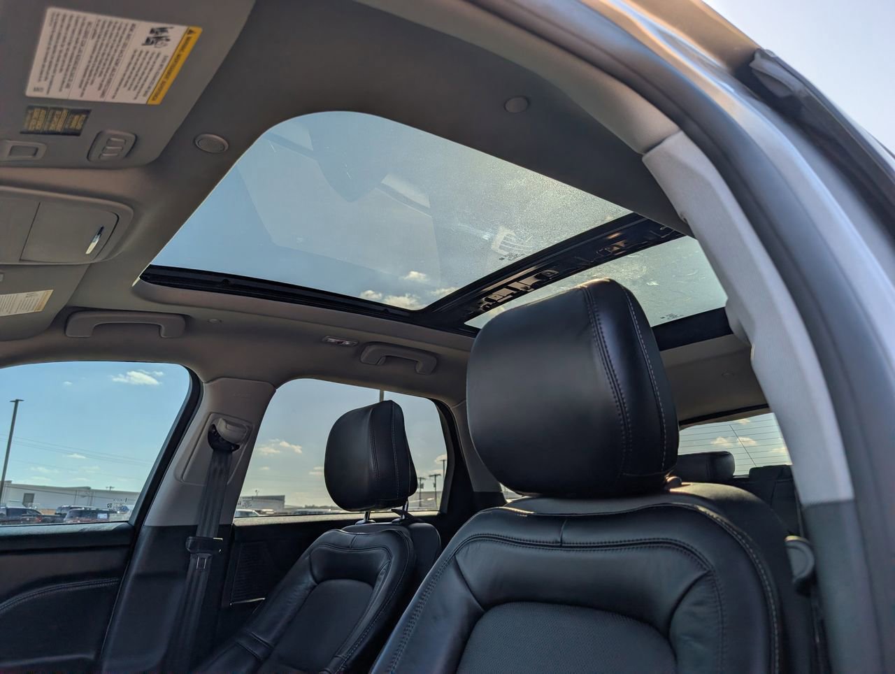 Used 2022 Lincoln Corsair Grand Touring w/ Elements Technology Bundle image 15