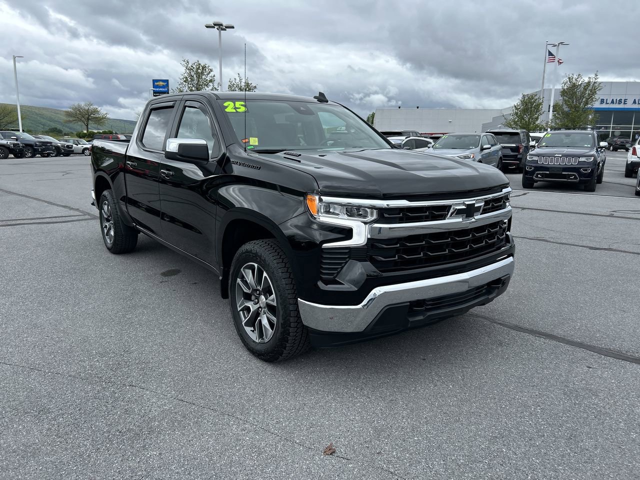 Used 2025 Chevrolet Silverado 1500 LT w/ All Star Edition Plus