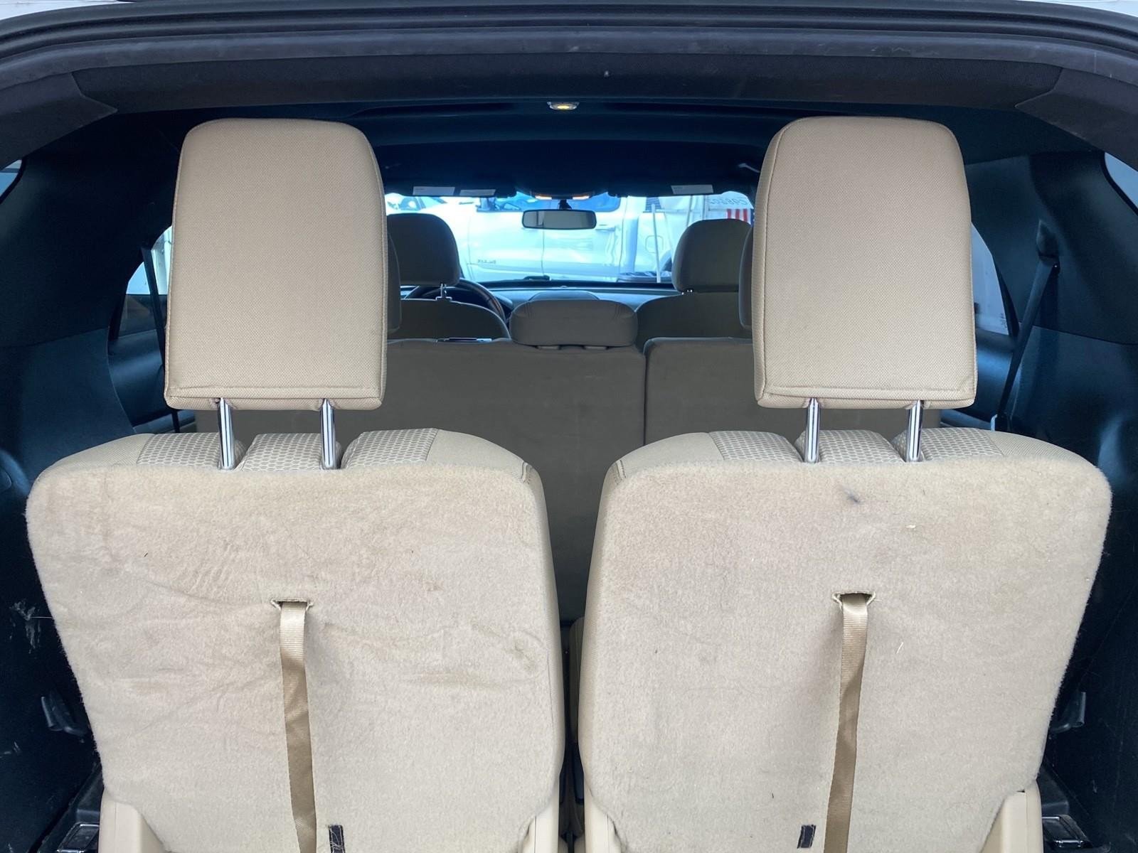 Used 2017 Ford Explorer XLT w/ Equipment Group 201A image 15