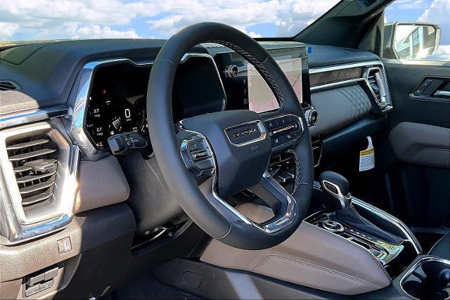 New 2026 GMC Canyon Denali w/ LPO, Denali Black Edition image 6