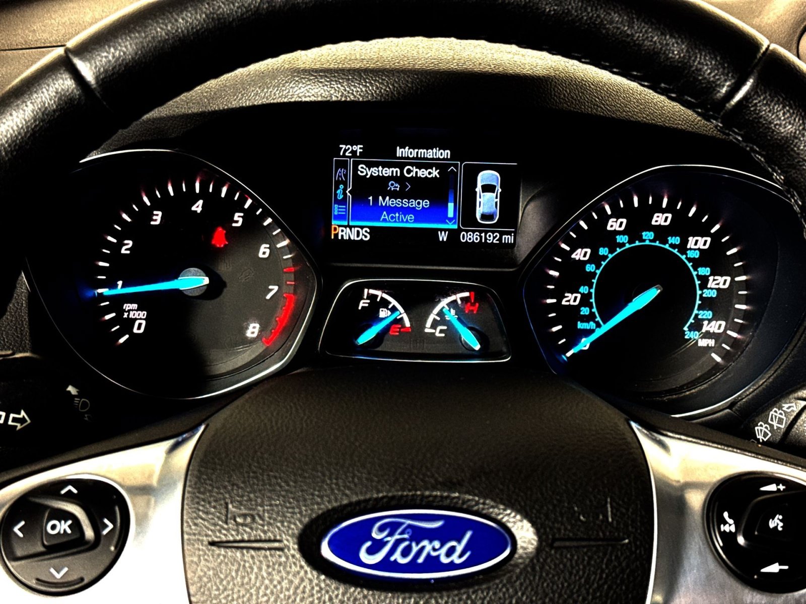 Used 2015 Ford Escape Titanium FWD image 17