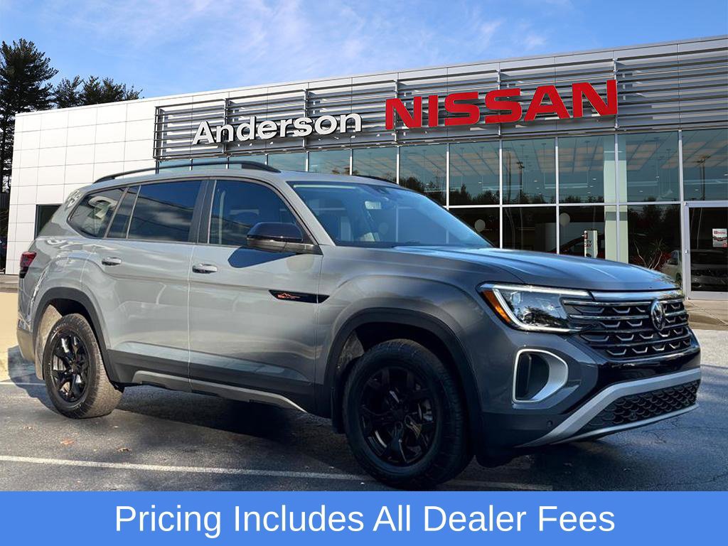 Used 2025 Volkswagen Atlas Peak Edition SE