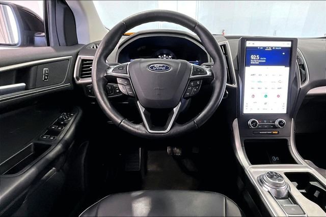 Used 2024 Ford Edge SEL w/ Convenience Package AWD/4WD image 8