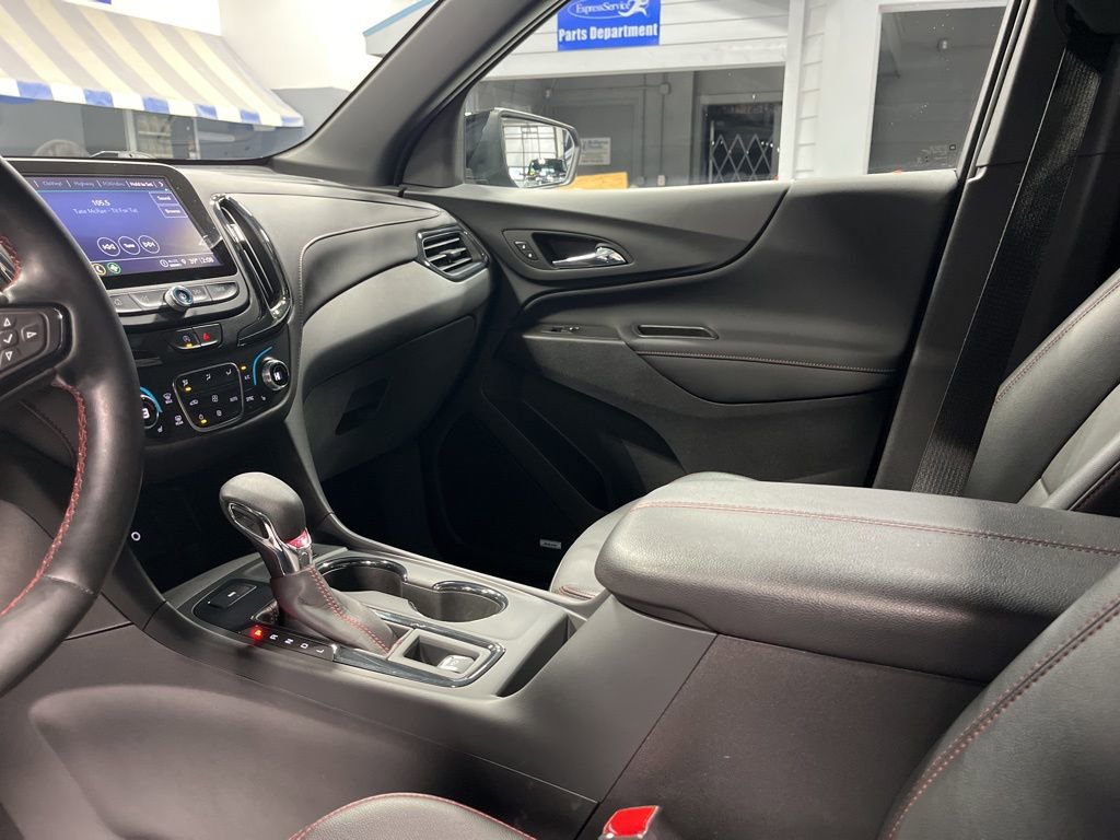 Used 2024 Chevrolet Equinox RS w/ RS Leather Package image 18