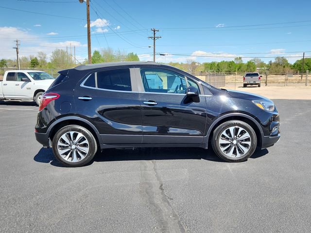 Used 2018 Buick Encore Preferred image 2