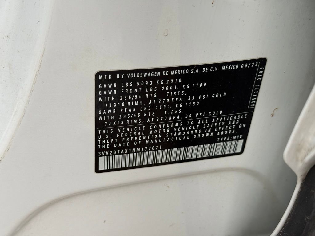 Used 2022 Volkswagen Tiguan SE image 10