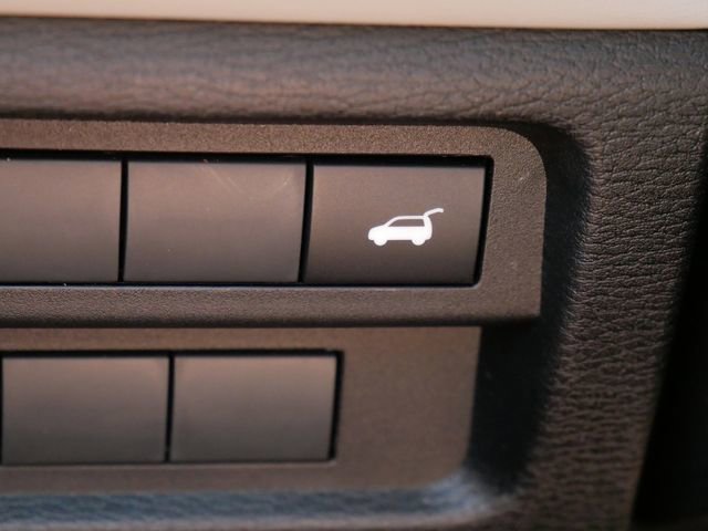 Used 2025 Mitsubishi Outlander SE AWD/4WD image 16