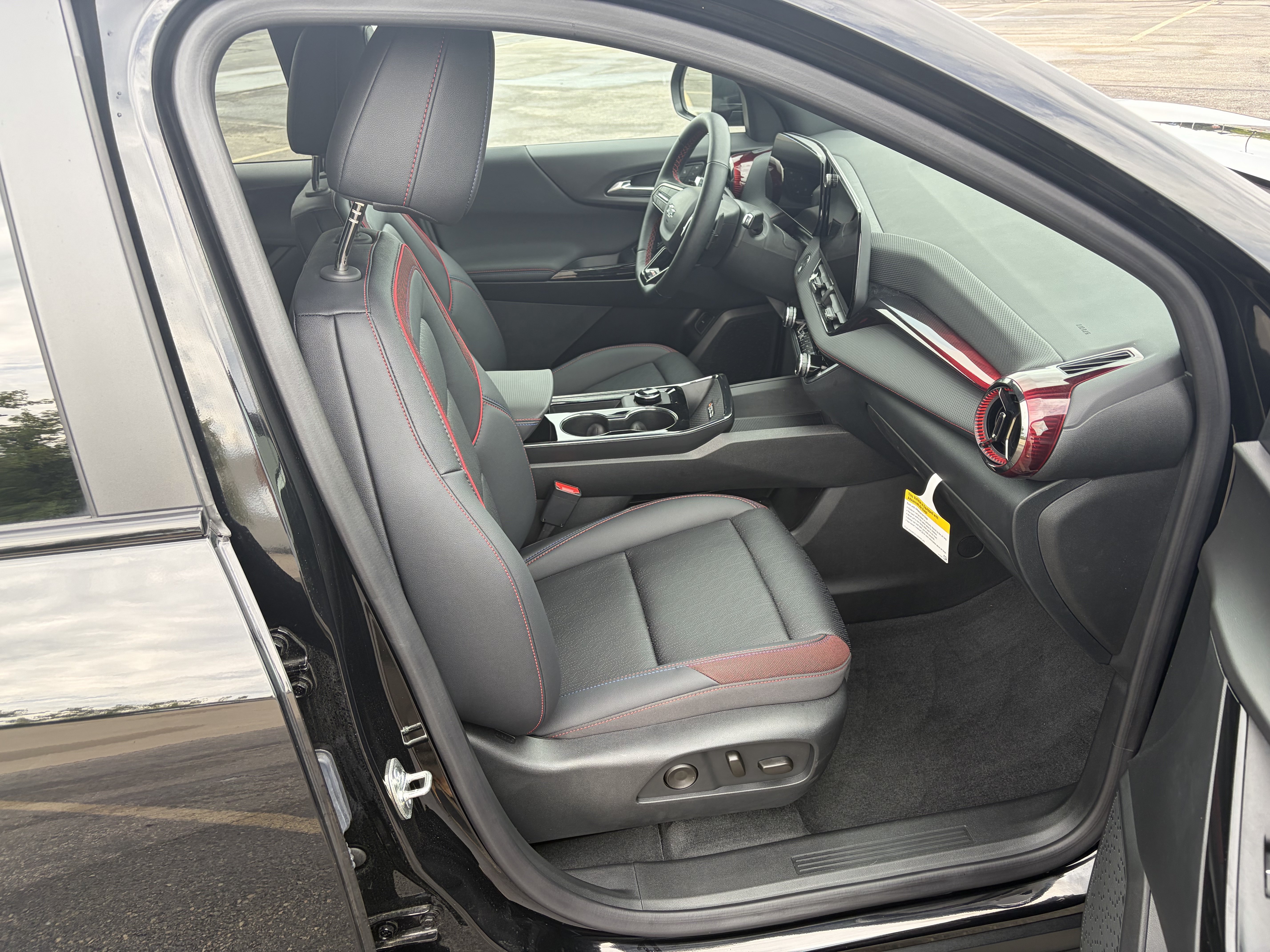 Used 2026 Chevrolet Equinox RS w/ Convenience Package III AWD/4WD image 15